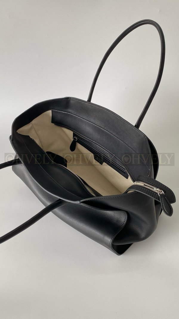 더 로우 말로 14 백 레더 블랙