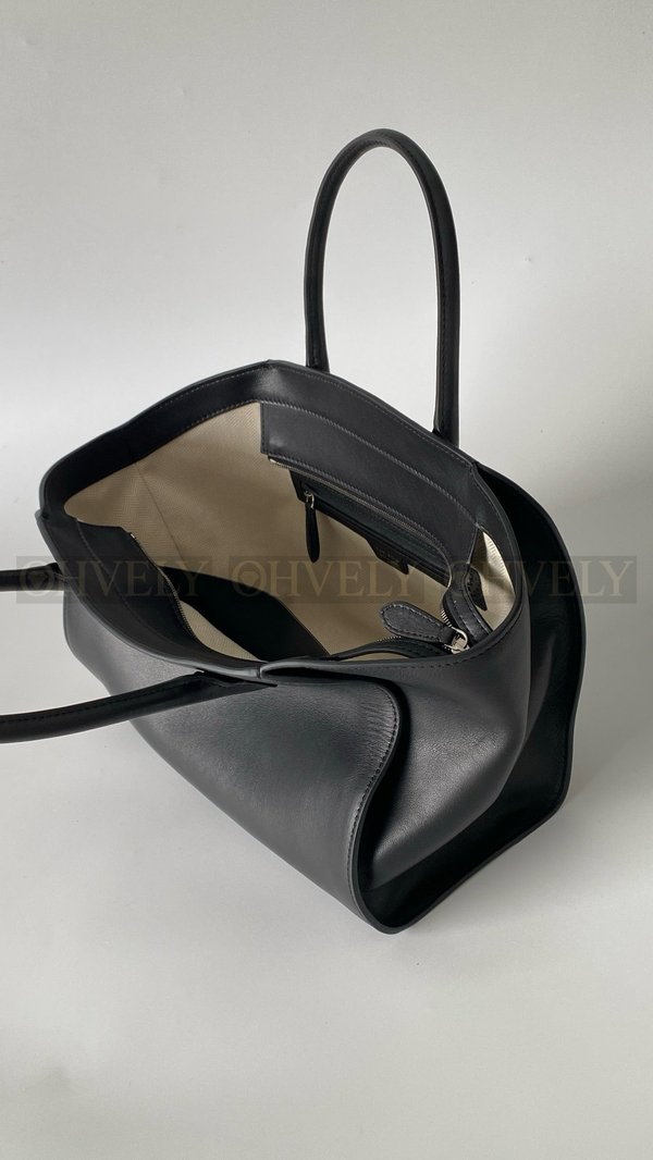 더 로우 말로 12 백 레더 블랙