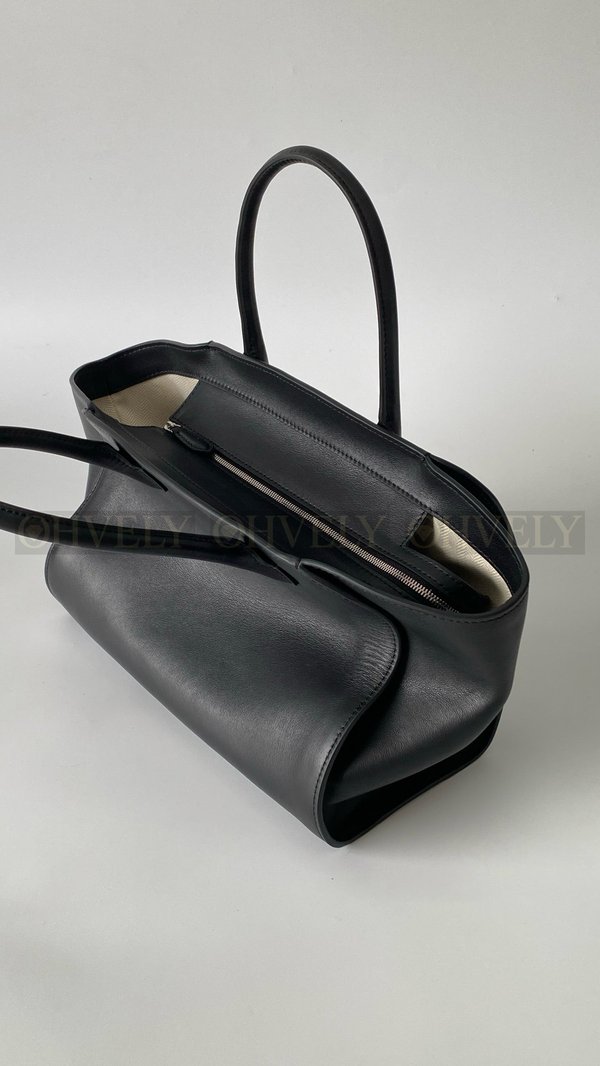 더 로우 말로 12 백 레더 블랙