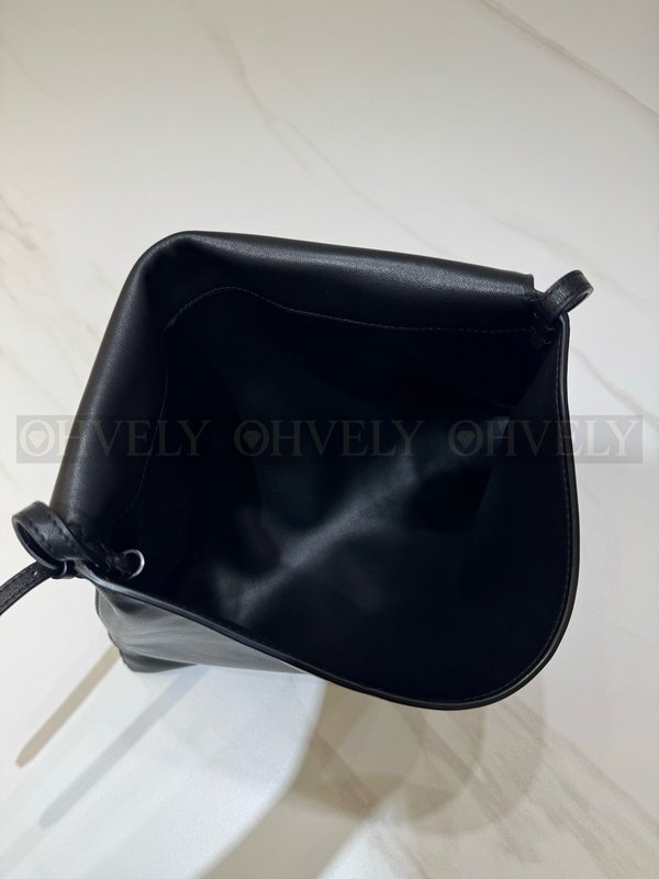 더로우 난 숄더백