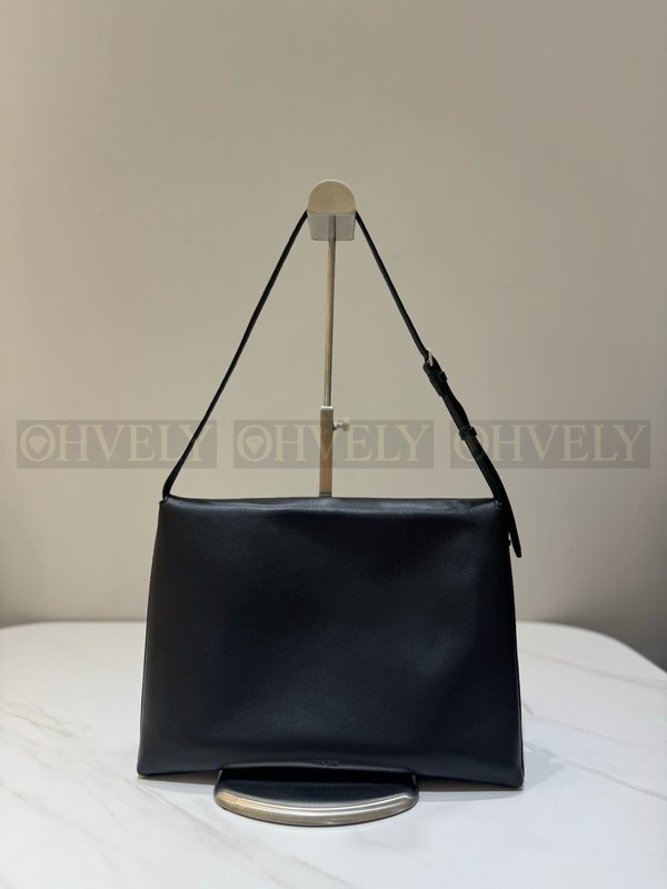 더로우 난 숄더백