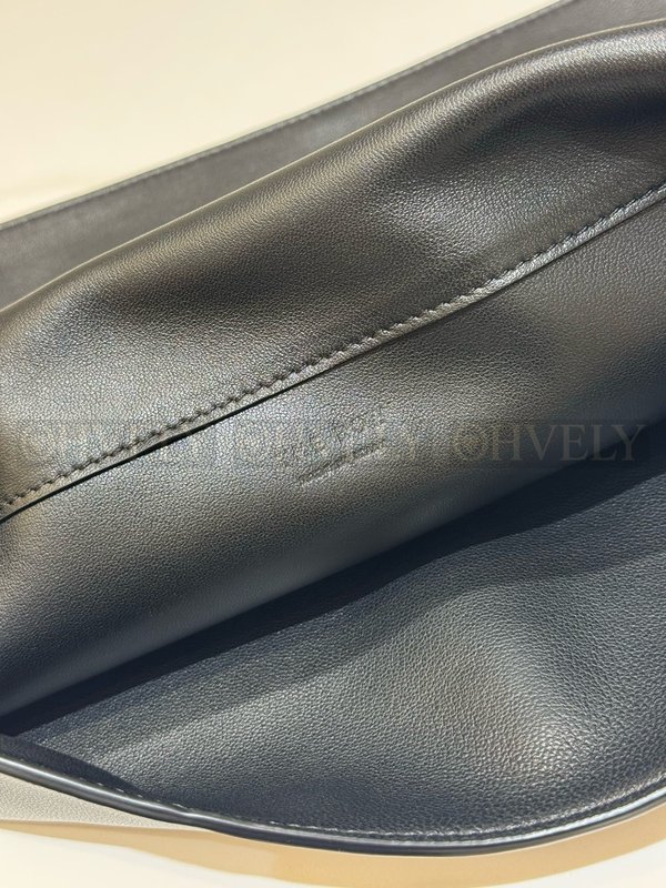 더로우 난 숄더백