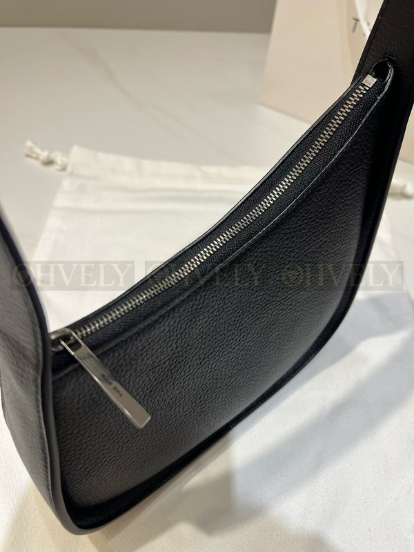 더로우 하프문 백