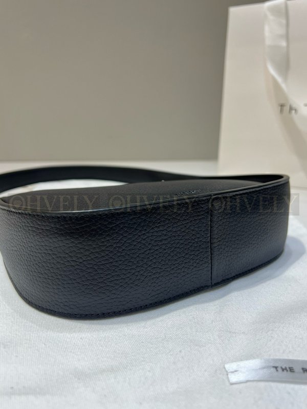 더로우 하프문 백