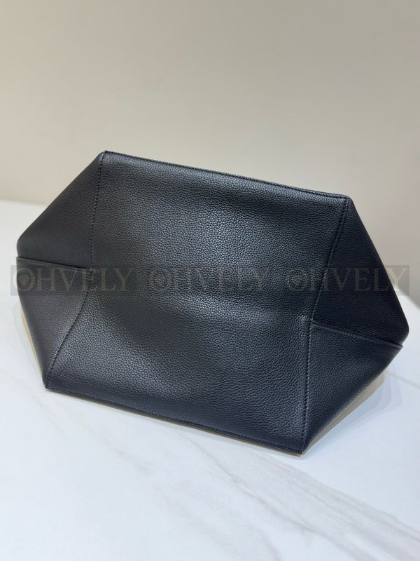 더로우 파크 레더 토트백 미디움