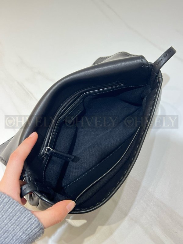 더로우 클레아 백