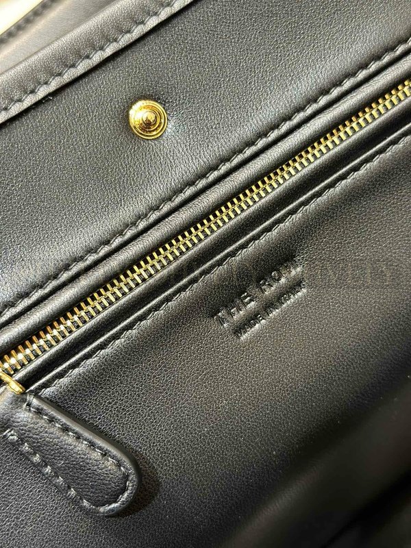 더로우 아이다호 레더백