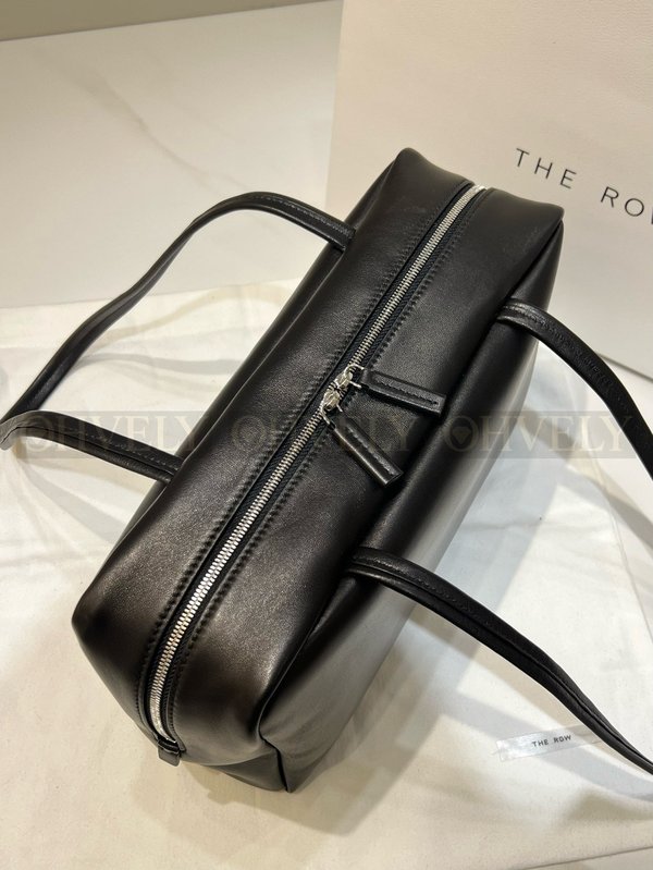 더로우 아스트라 볼링백