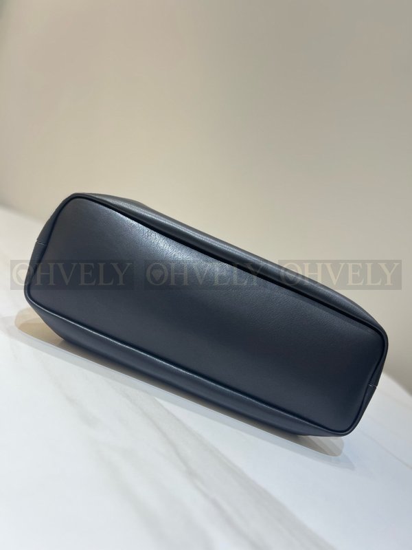 더로우 아그네스백