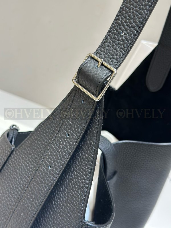 더로우 블레이크 호보 토트백