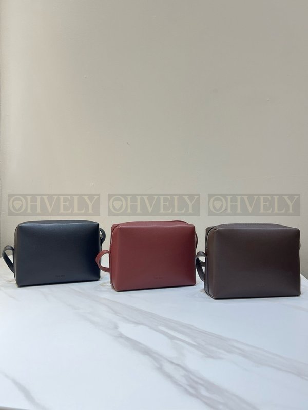 더로우 리젠트 레더 크로스바디백