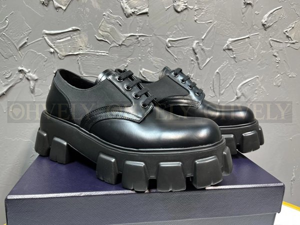 프라다 모놀리스 브러시드 로이스 레이스업 슈즈