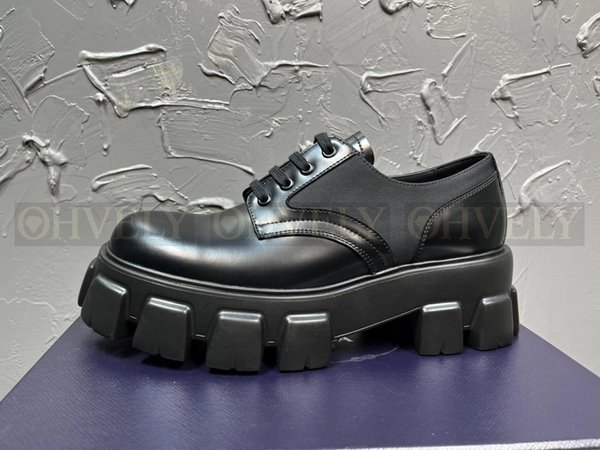 프라다 모놀리스 브러시드 로이스 레이스업 슈즈