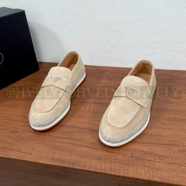 프라다 삼각로고 스웨이드 슬립온