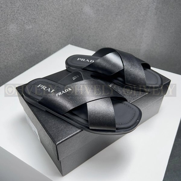 프라다 크로스 스트랩 슬리퍼
