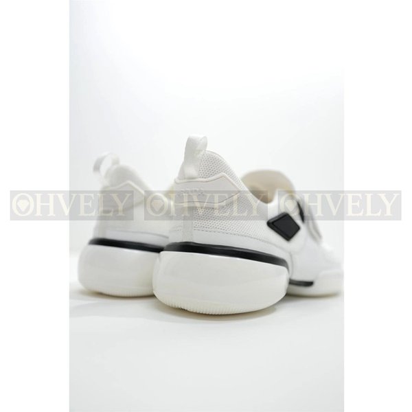 프라다 클라우드버스트 스니커즈