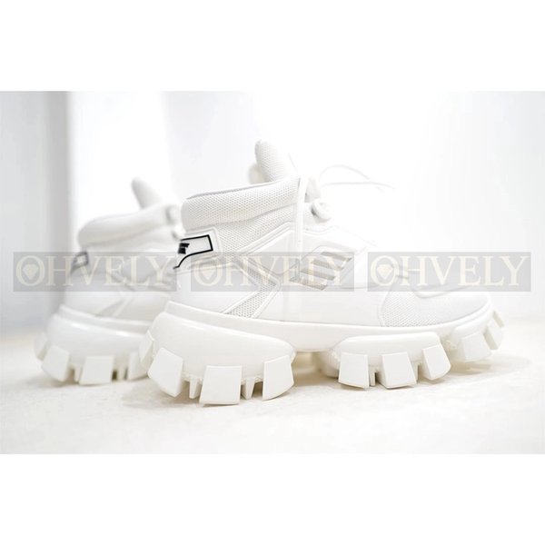 프라다 클라우드버스트 썬더 스니커즈 하이