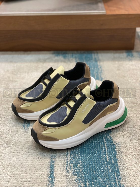 프라다 패널 청키 스니커즈