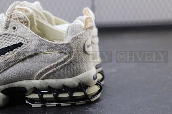 나이키 X 스투시 줌 스피리돈 케이지 2 파슬