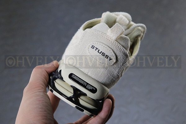 나이키 X 스투시 줌 스피리돈 케이지 2 파슬