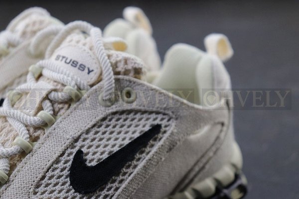 나이키 X 스투시 줌 스피리돈 케이지 2 파슬