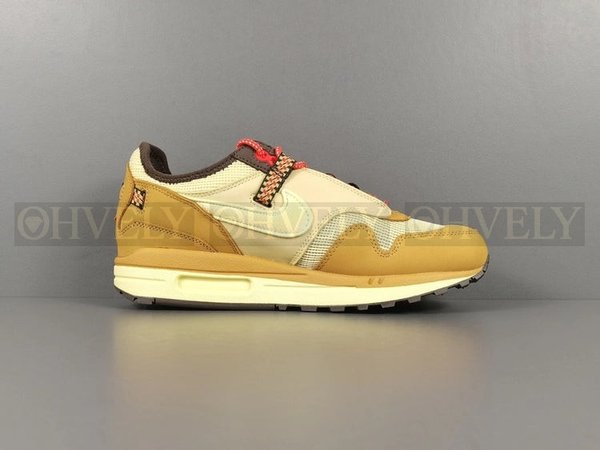 나이키 x 트래비스 스캇 에어맥스 1 캑터스 위트