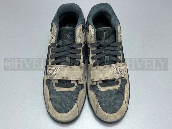 나이키 조던 x 트래비스 스캇 점프맨 잭 TR 블랙 앤 다크 모카