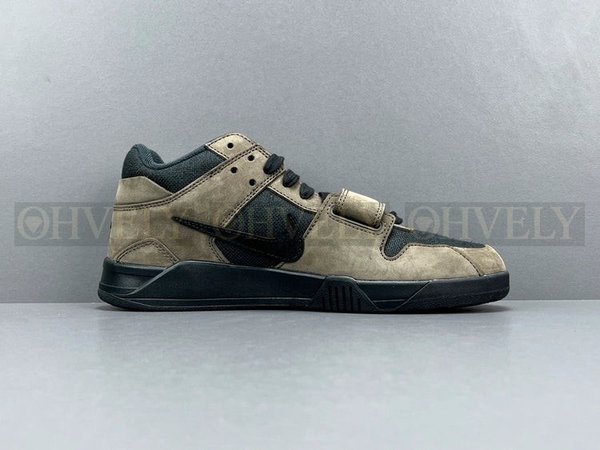 나이키 조던 x 트래비스 스캇 점프맨 잭 TR 블랙 앤 다크 모카