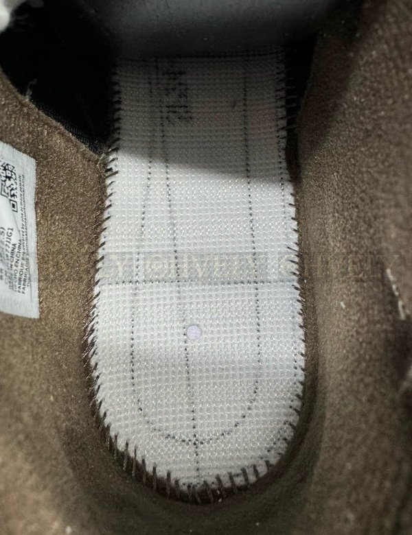 나이키 조던 x 트래비스 스캇 점프맨 잭 TR 세일 앤 다크 모카