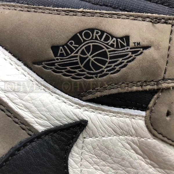 나이키 조던1 x 트래비스 스캇 레트로 하이 OG SP 모카