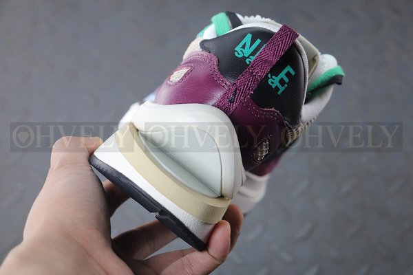 나이키 X 사카이 베이퍼와플 스트링 블랙 빌런 레드