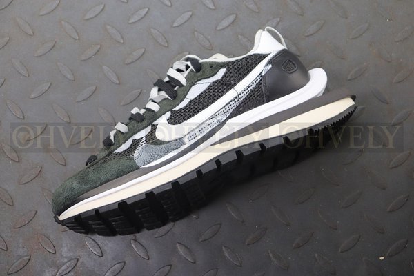 나이키 X 사카이 베이퍼와플 블랙