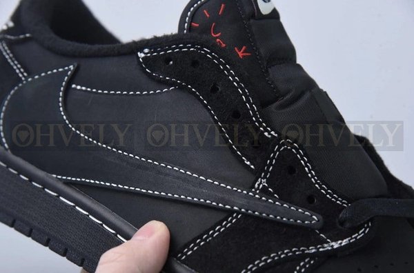 나이키 조던 1 x 트래비스 스캇 레트로 로우 OG SP 블랙 팬텀