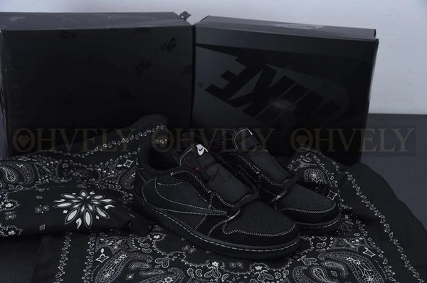 나이키 조던 1 x 트래비스 스캇 레트로 로우 OG SP 블랙 팬텀