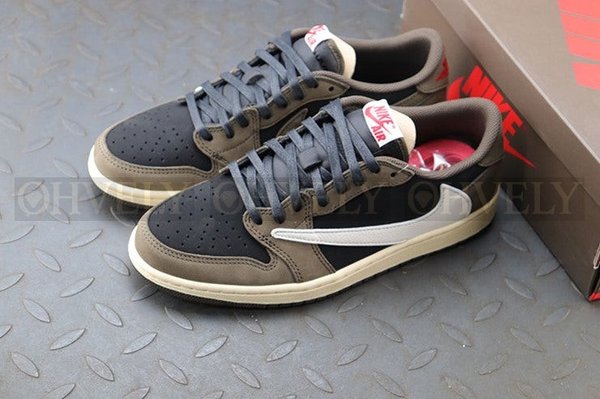 나이키 조던1 트래비스 스캇 레트로 로우 OG SP 모카