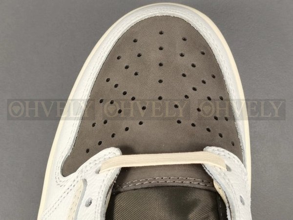 나이키 조던 1 x 트래비스 스캇 레트로 로우 OG SP 세일 앤 리저록