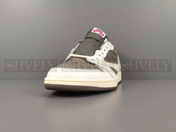 나이키 조던 1 x 트래비스 스캇 레트로 로우 OG SP 세일 앤 리저록