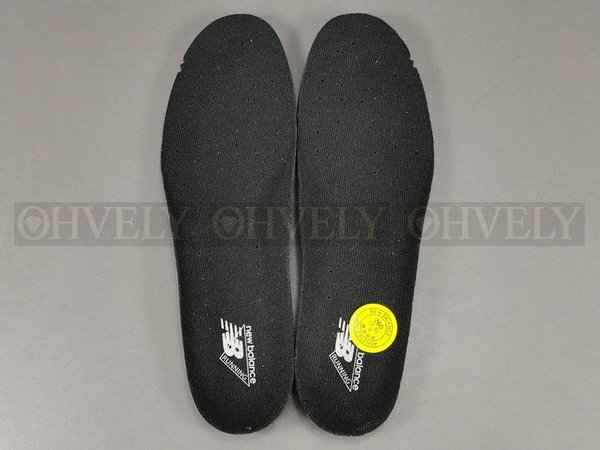 뉴발란스 2002R 프로텍션 팩 팬텀