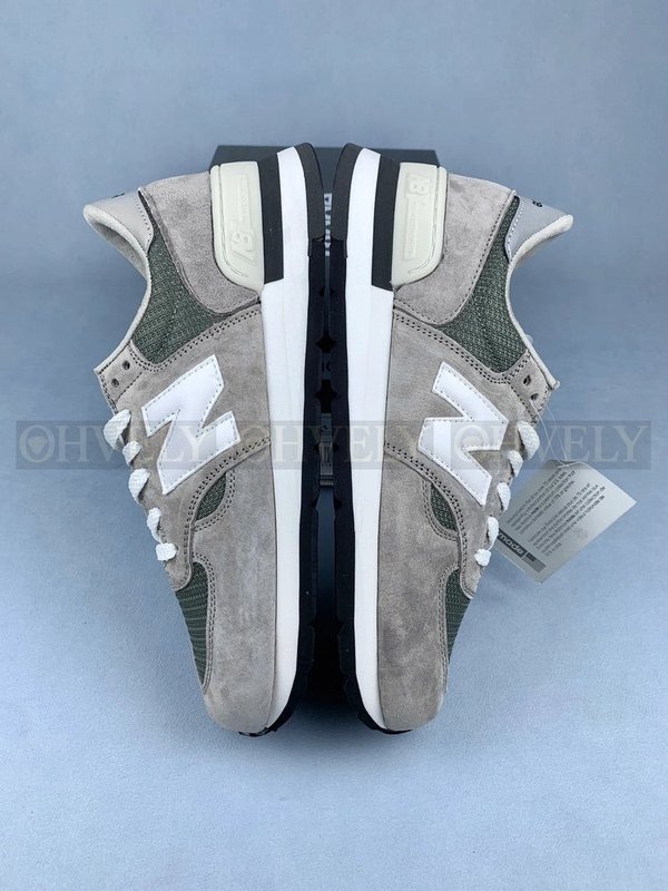 뉴발란스 990 메이드 인 USA 그레이