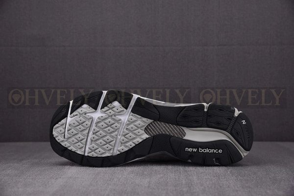 뉴발란스 990v3 메이드 인 USA 그레이 - D 스탠다드
