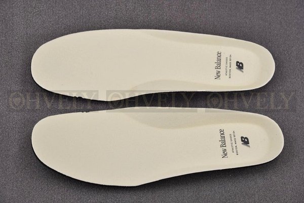 뉴발란스 990v3 메이드 인 USA 문빔 마카다미아 넛