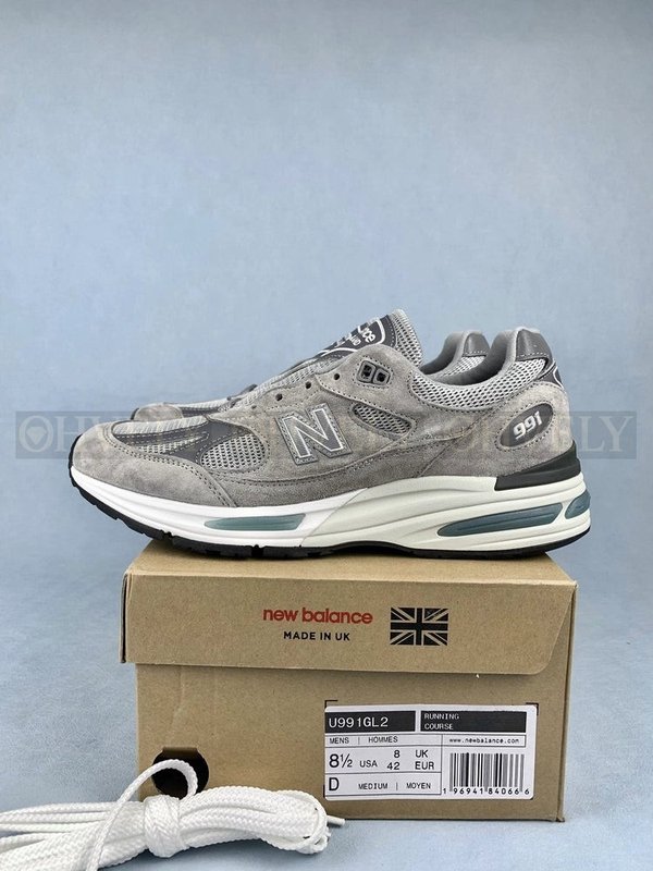 뉴발란스 991v2 메이드 인 UK 락 릿지 알로이 실버