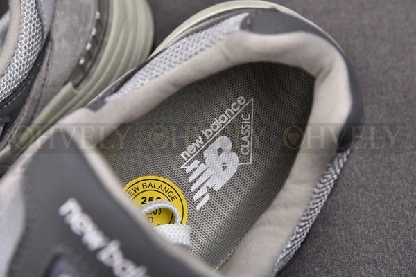 뉴발란스 992 메이드 인 USA 그레이 - D 스탠다드