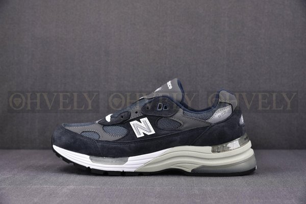 뉴발란스 992 메이드 인 USA 네이비