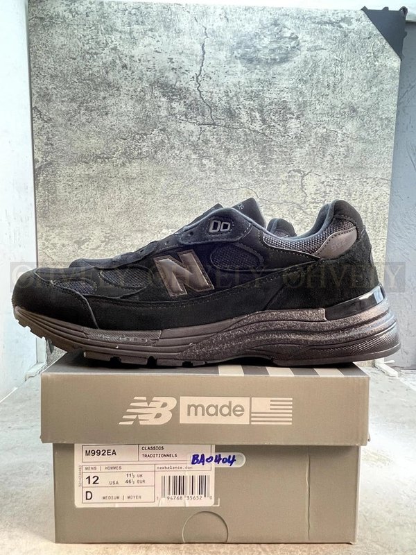 뉴발란스 992 메이드 인 USA 트리플 블랙