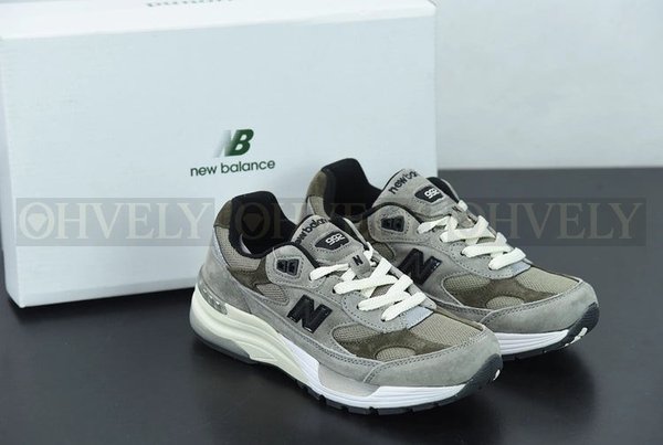 뉴발란스 x JJJ자운드 992 메이드 인 USA 그레이