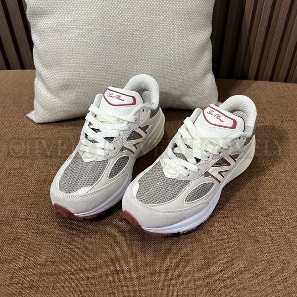 뉴발란스 x 로로피아나 990v6 메이드 인 USA 크림