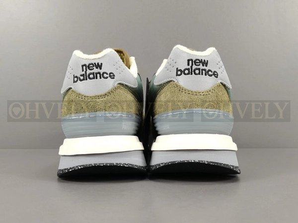 뉴발란스 x 스톤 아일랜드 574 레거시 그린