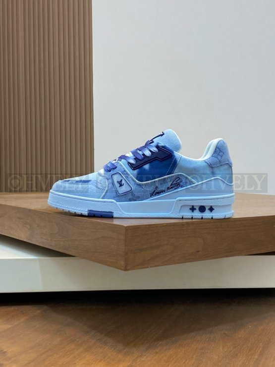 루이비통 트레이너 스니커즈 블루