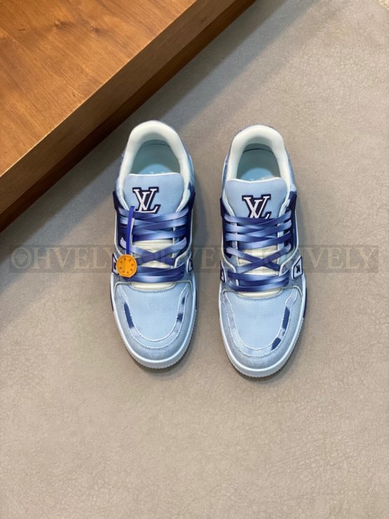 루이비통 트레이너 스니커즈 블루